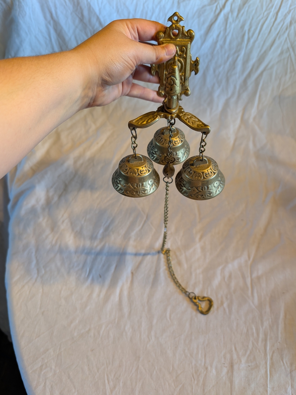 2/120$ Vintage Gold Hanging Bells Wall Accent